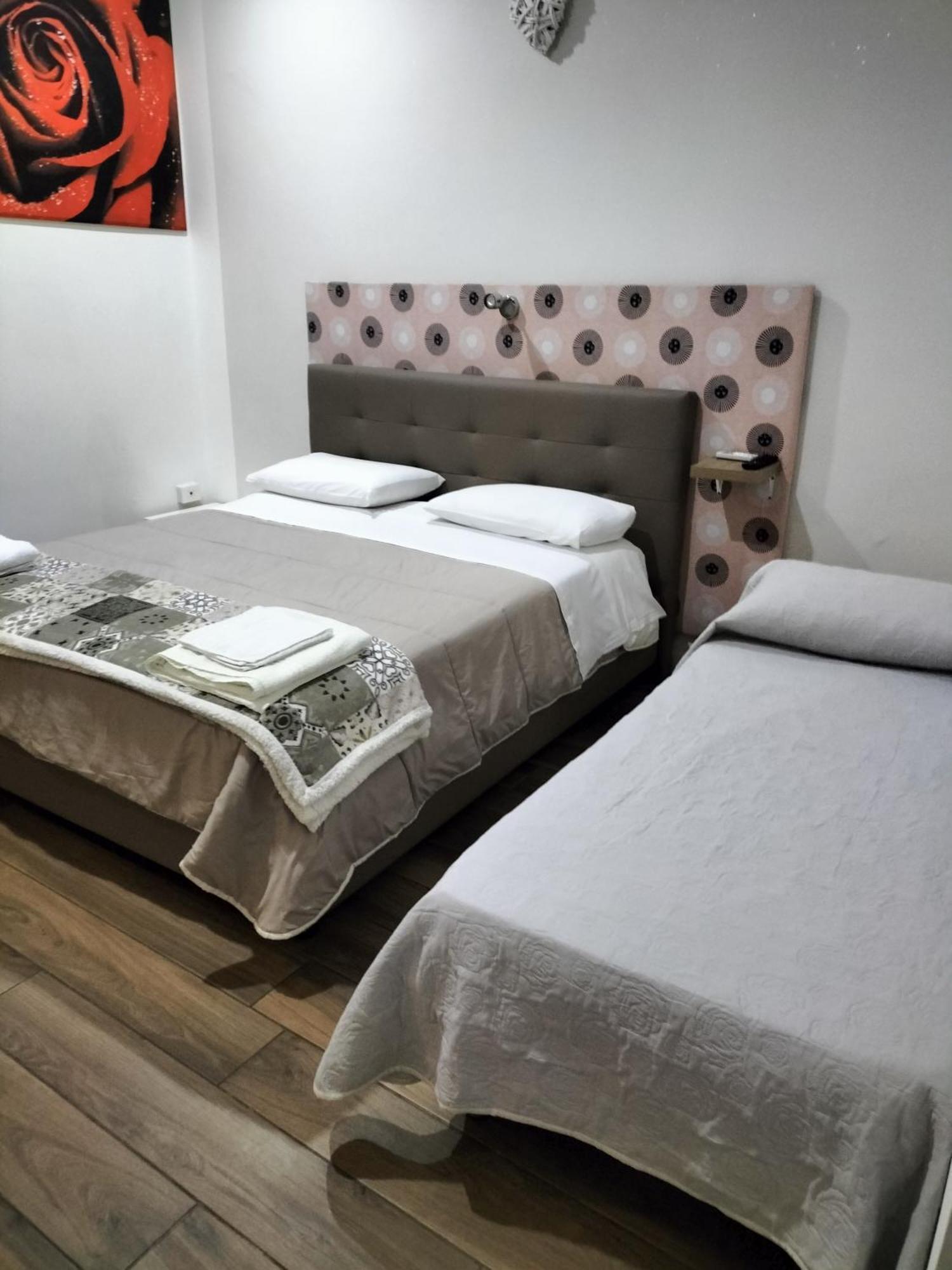 Casa Di Edo Panzió Brindisi Kültér fotó