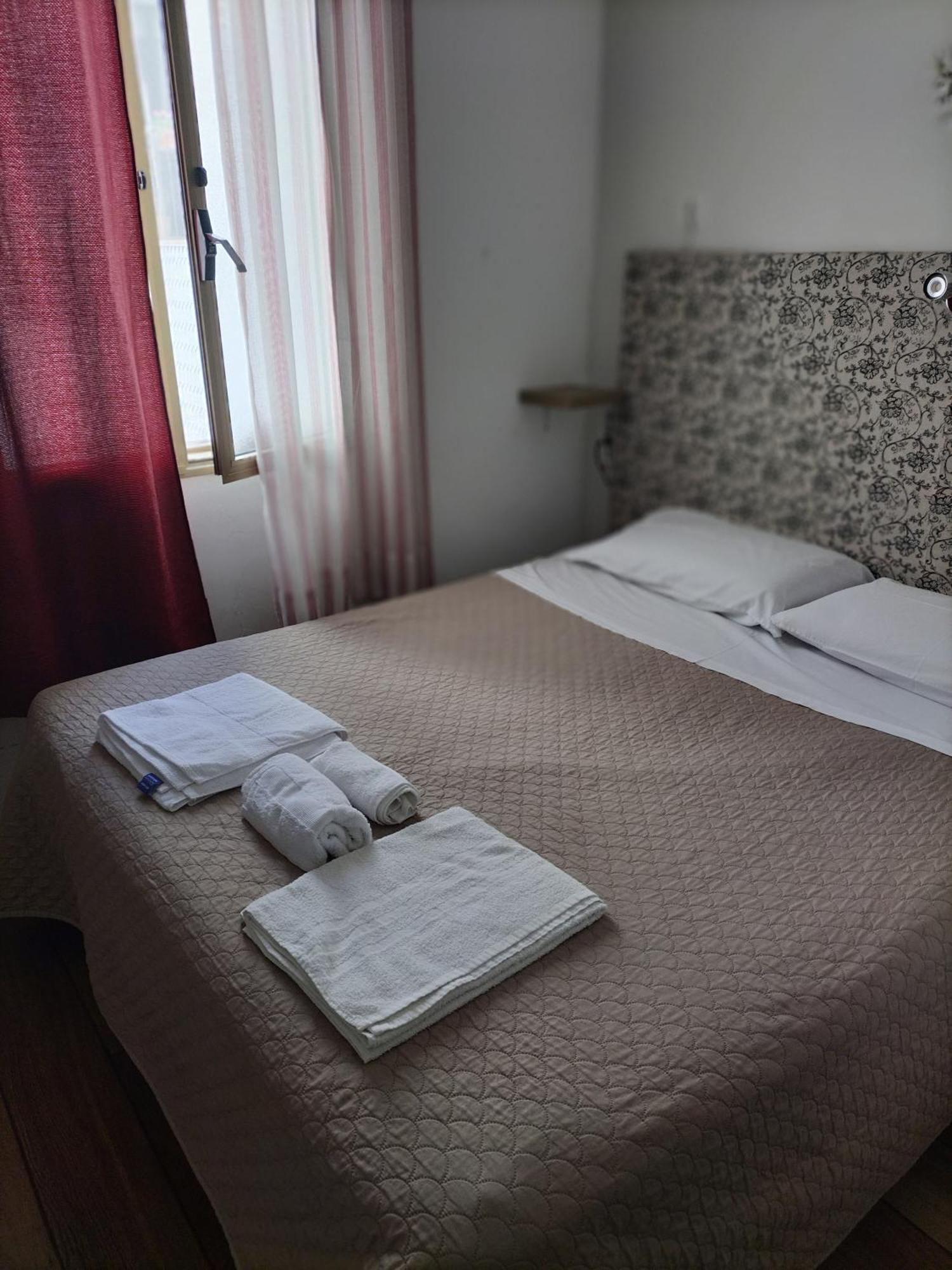 Casa Di Edo Panzió Brindisi Kültér fotó